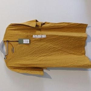 Goodfellow and Co size XXL mustard t-shirt